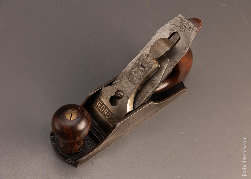 Stanley No. 602 Bedrock smooth plane, top view of frog and casting