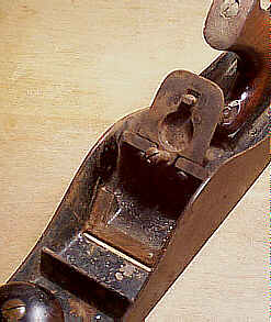 Type 6 frog with grooved receiver