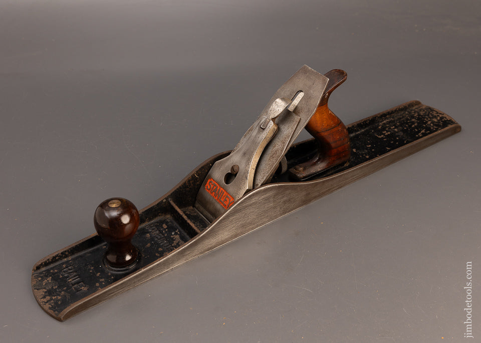 Stanley No. 7 jointer plane, three-quarter view